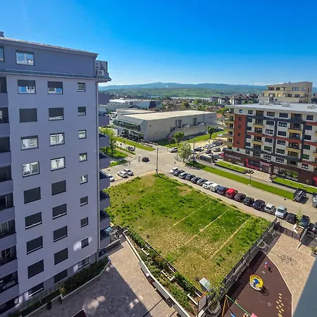 Oota Soko With Parking Garage Apartment